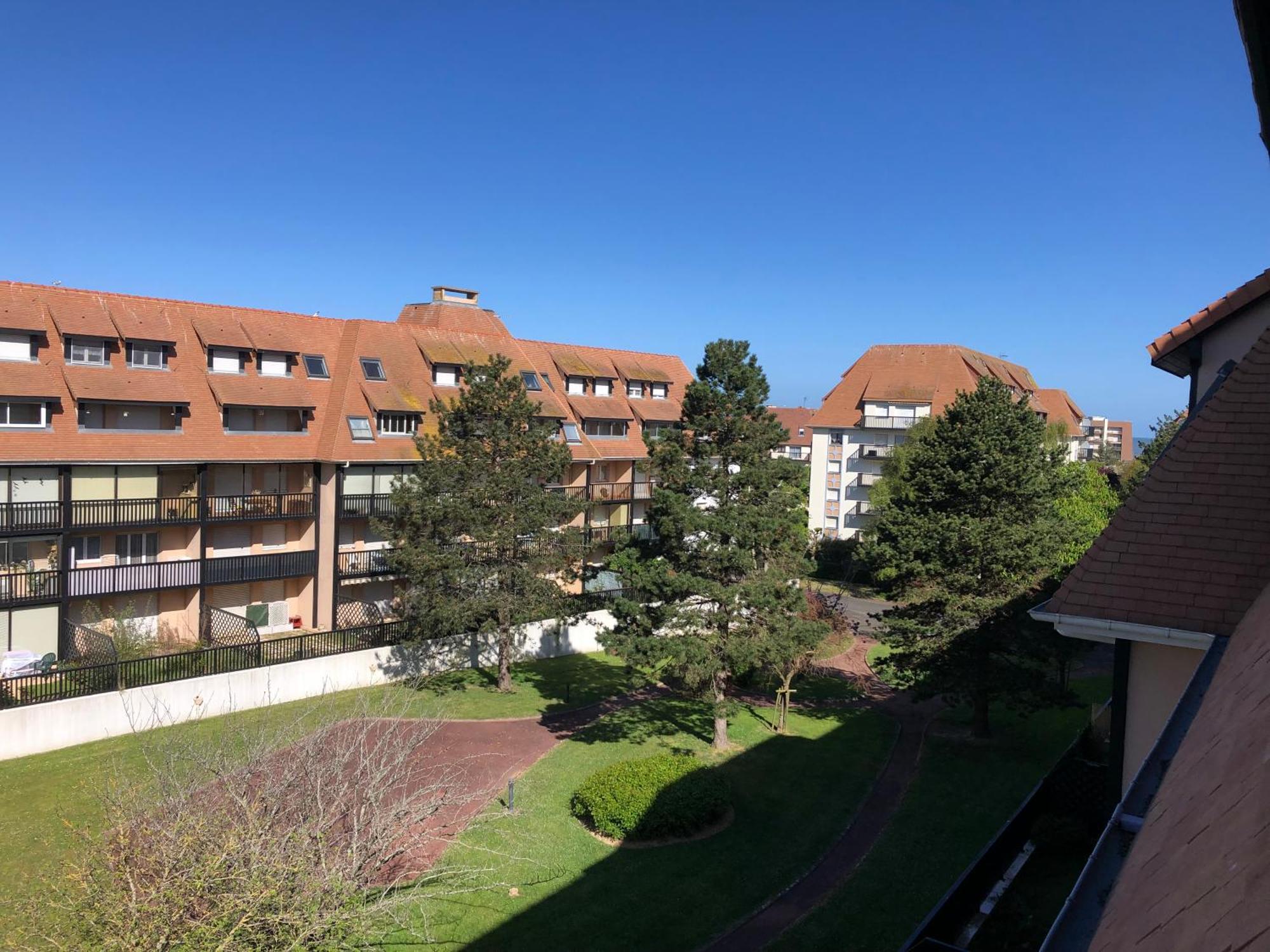 Residence Super Deauville Villers-sur-Mer Exterior photo
